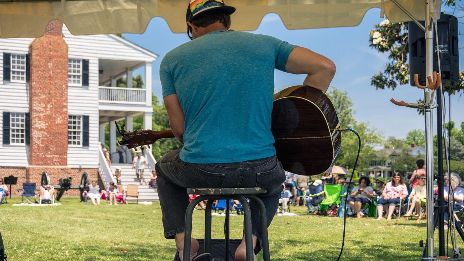 Music at Edenton NC waterfront